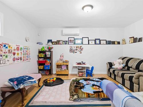 36 Roxham Close, Clayton Park, NS 