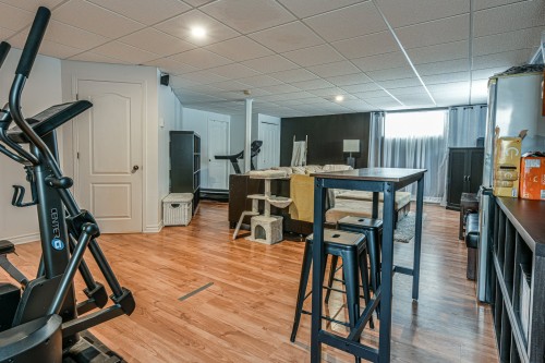 Family Room - 66 Rue Granger, Saint-Philippe, QC 