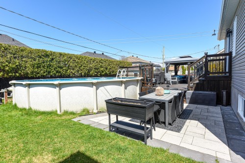 Courtyard - 66 Rue Granger, Saint-Philippe, QC 