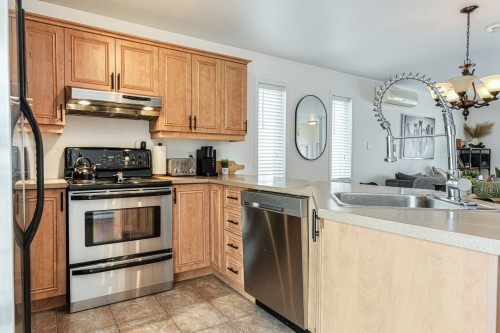 Kitchen - 66 Rue Granger, Saint-Philippe, QC 