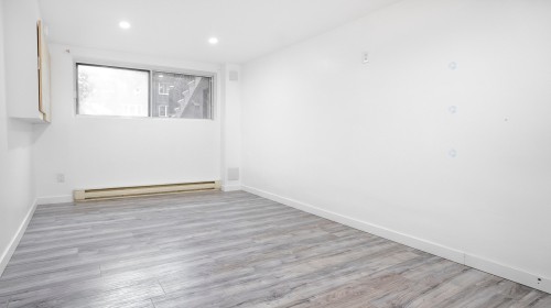 Living Room - 4013 Rue Mackenzie, Montréal (Côte-Des-Neiges/Notre-Dame-De-Grâce), QC 