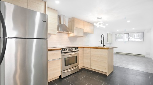 Kitchen - 4013 Rue Mackenzie, Montréal (Côte-Des-Neiges/Notre-Dame-De-Grâce), QC 