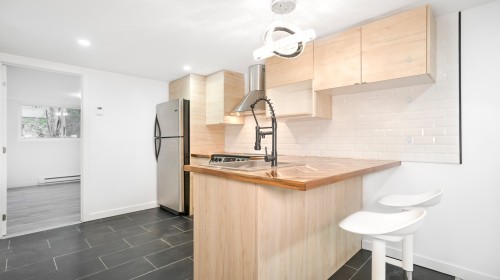 Kitchen - 4013 Rue Mackenzie, Montréal (Côte-Des-Neiges/Notre-Dame-De-Grâce), QC 