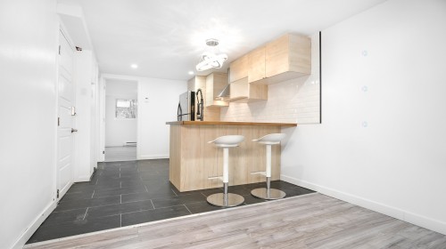 Kitchen - 4013 Rue Mackenzie, Montréal (Côte-Des-Neiges/Notre-Dame-De-Grâce), QC 