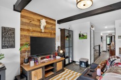 Salon - 