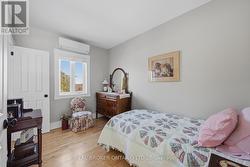 bedroom with ensuite - 