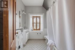 4 piece bath - 