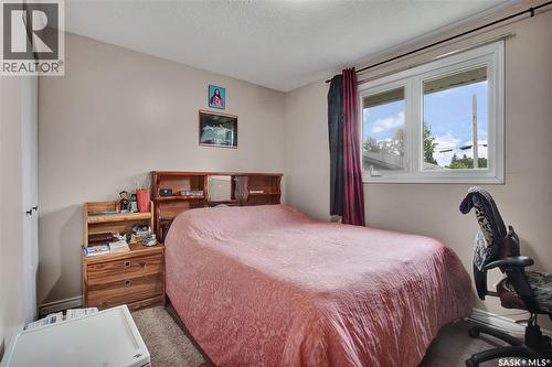 84 Rita Crescent, Saskatoon, SK 