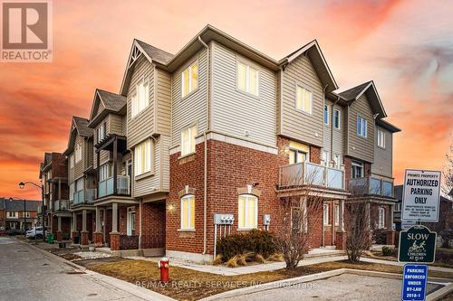 3 ALNWICK AVENUE  Caledon, ON L7C 3P5