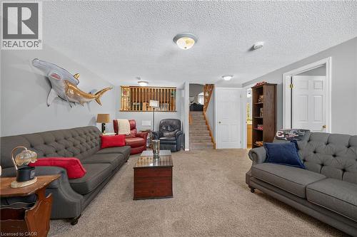 64 Caledonia Avenue, Caledonia, ON 