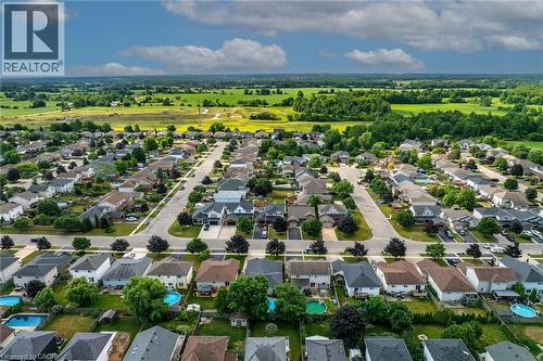 64 Caledonia Avenue, Caledonia, ON 
