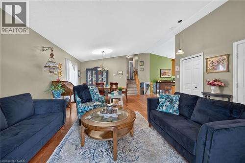 64 Caledonia Avenue, Caledonia, ON 