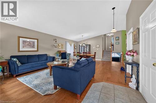 64 Caledonia Avenue, Caledonia, ON 