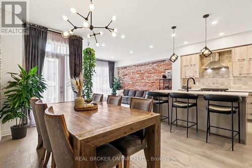 769 Cairn Crescent, Ottawa, ON 