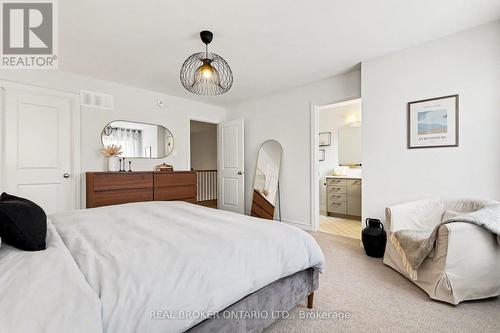 769 Cairn Crescent, Ottawa, ON 