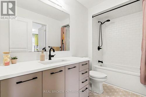 769 Cairn Crescent, Ottawa, ON 