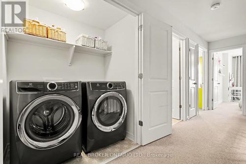 769 Cairn Crescent, Ottawa, ON 