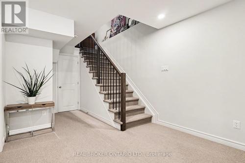 769 Cairn Crescent, Ottawa, ON 