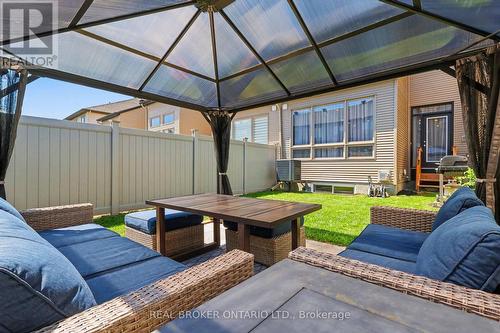 769 Cairn Crescent, Ottawa, ON 