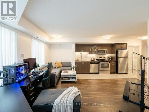 310 - 75 NORMAN BETHUNE AVENUE  Richmond Hill, ON L4B 0B6