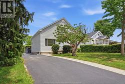 2340 AUBIN Windsor, ON N8W 4L5
