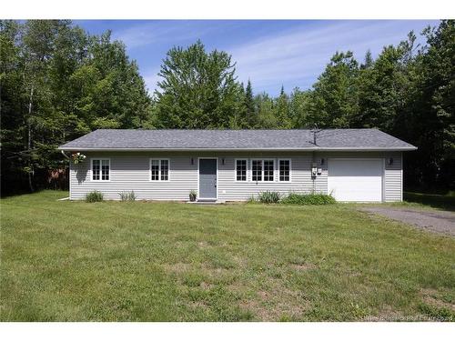 15 Katie Ave, Douglas, NB 