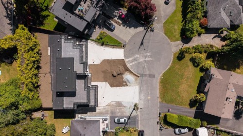 2292 Gail Pl, Sidney, BC 
