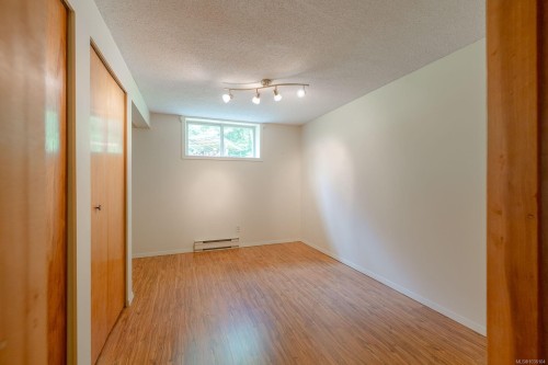 4386 Riverside Rd, Duncan, BC 
