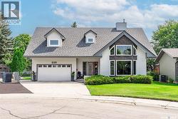 235 Sebestyen TERRACE  Saskatoon, SK S7K 6R8