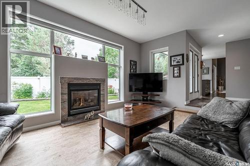 235 Sebestyen Terrace, Saskatoon, SK 