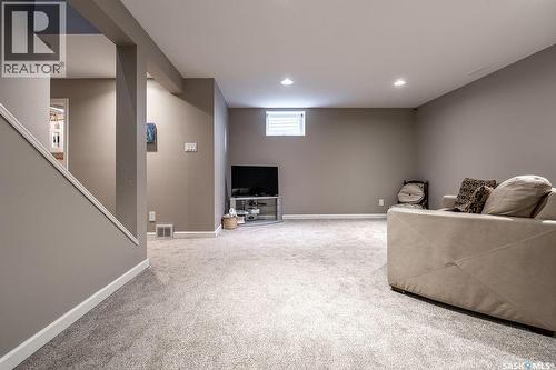 235 Sebestyen Terrace, Saskatoon, SK 