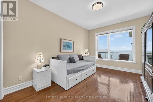 Bedroom 2 Has Direct Water Views - 541 Mariners Way, Collingwood, ON 