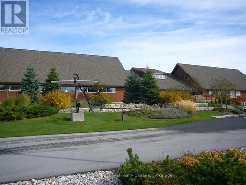 Rupert Brondson Community Center - 541 Mariners Way, Collingwood, ON 