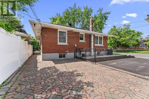 2075 Neepawa Avenue, Ottawa, ON 