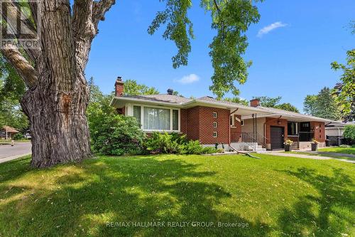2075 Neepawa Avenue, Ottawa, ON 