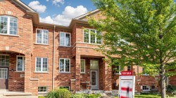 383 White's Hill Avenue  Markham, ON L6B 0J4