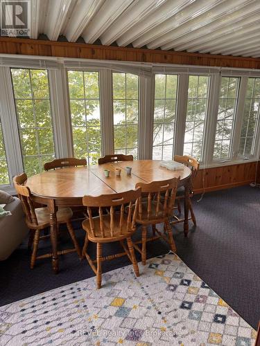 Sunroom and additional dinging or games area - 1031 Butterfly Road, Muskoka Lakes (Medora), ON 