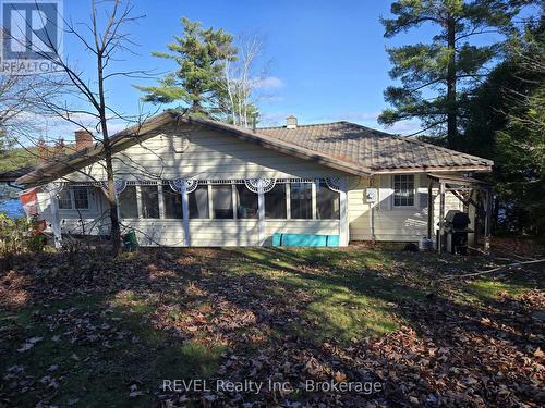 Bungalow next to waters edge. - 1031 Butterfly Road, Muskoka Lakes (Medora), ON 