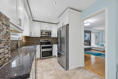 72 Kipling Crescent, Ajax, ON 