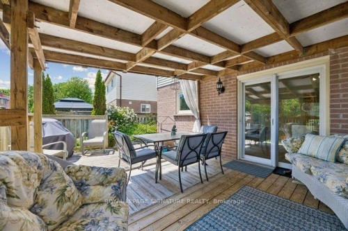 72 Kipling Crescent, Ajax, ON 