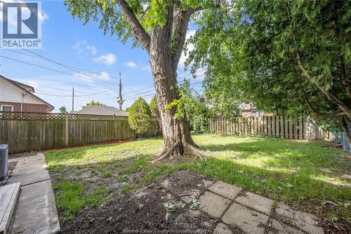 879 Dawson, Windsor, ON 