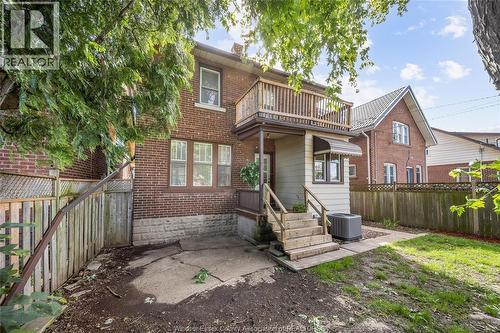 879 Dawson, Windsor, ON 