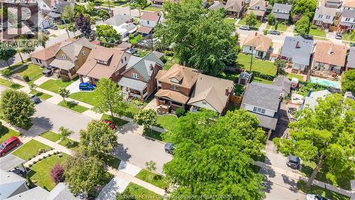 879 Dawson, Windsor, ON 