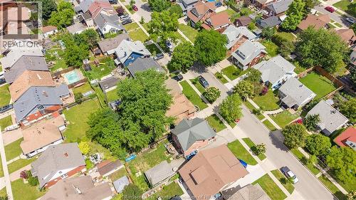 879 Dawson, Windsor, ON 