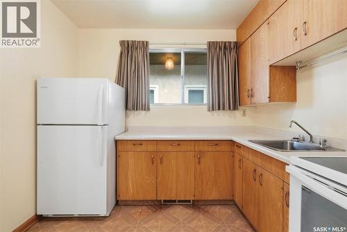 924 9Th Avenue N, Saskatoon, SK 