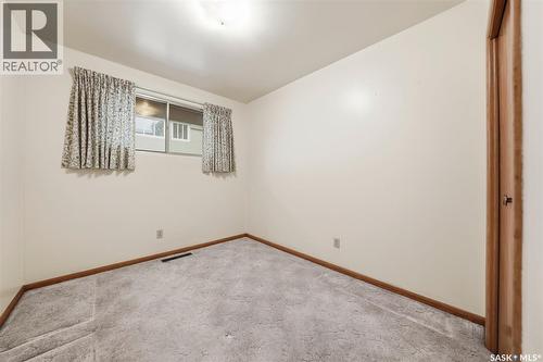 924 9Th Avenue N, Saskatoon, SK 