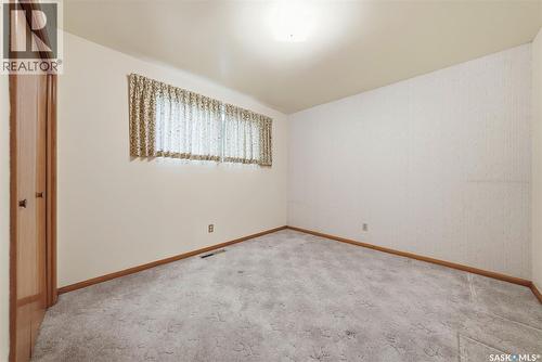 924 9Th Avenue N, Saskatoon, SK 