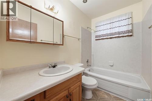 924 9Th Avenue N, Saskatoon, SK 
