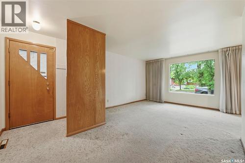 924 9Th Avenue N, Saskatoon, SK 