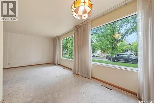 924 9Th Avenue N, Saskatoon, SK 
